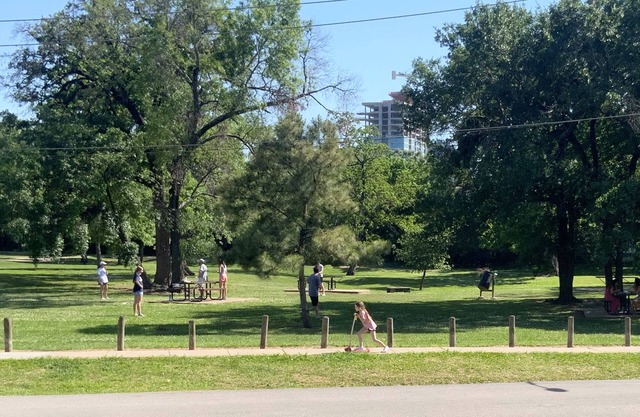 NATURE LOVER! Home Across from PARK Near Downtown