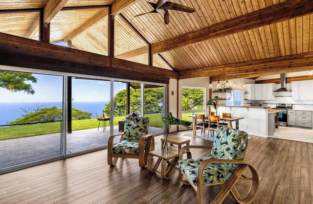 Nature Lover's Dream Hawai'i