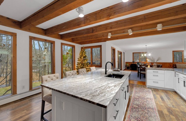 Nature, Pool, Hot tub&Lakes! Mins to Sebago &More