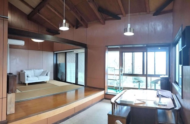 Nature Township with hot spring BBQ available/view (WI-FI) 15 min. from Atami Station