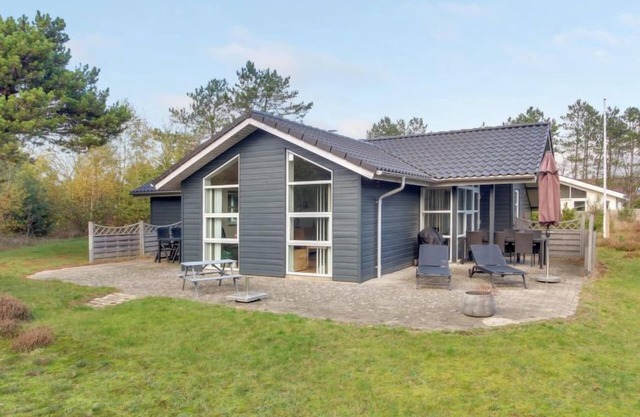 "Nauka" - 2.3km from the sea by Interhome