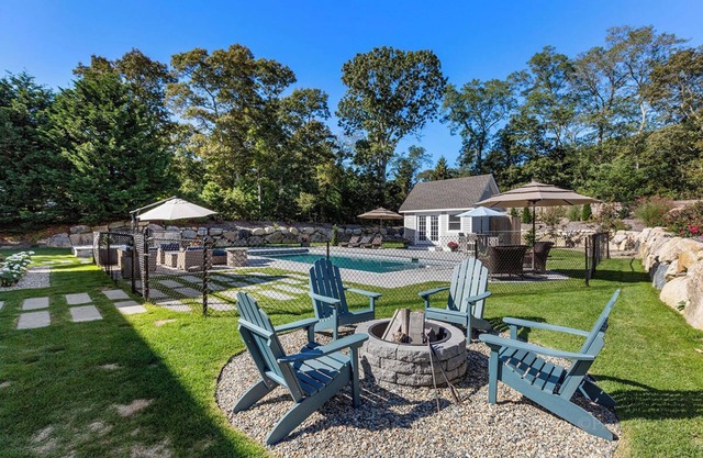 Nauset Dream: 024-O Luxury 5 Bedroom East Orleans Home with Heated Pool, Spa