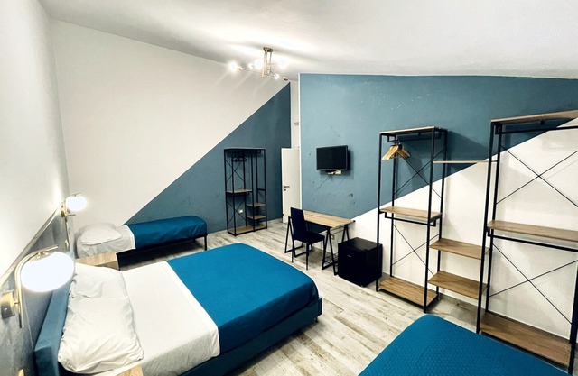 Nautilus B & B