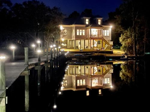 Navarre Bayhouse Retreat