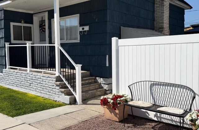 Charming 1-Bedroom Cottage in Anaconda -Your Peaceful Retreat Awaits!