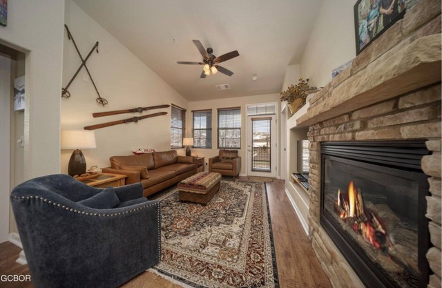 Charming Granby Ranch Condo – Hike Nearby, Hot Tub, Perfect for Families