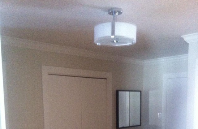 NEAR AIRPORT BEAUTIFUL 2 BEDROOM APARTMENT