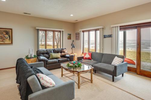 Near All-Season Trails Howard Lake Home with Dock!