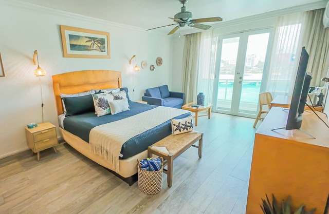 Near Beaches: Soak up the sun with ocean breezes.