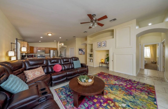 Near Casino | 4 BR 2 BA | Sleeps 8 | Spacious