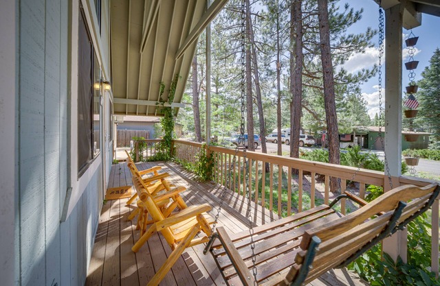 Near Hiking & Fishing: Munds Park Cabin w/ Deck