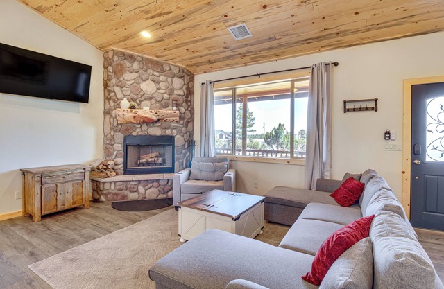 Near Hiking Trails: Overgaard Home w/ Large Yard!