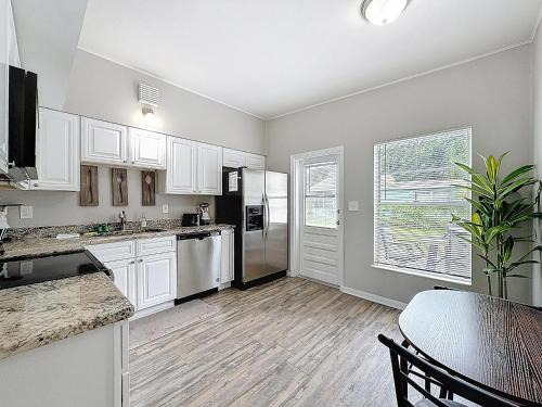 Near River | Pet Friendly | Large Corner Lot