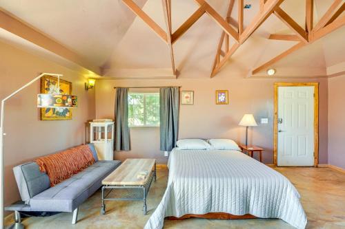 Near San Pedro River Mtn-View Retreat in Hereford