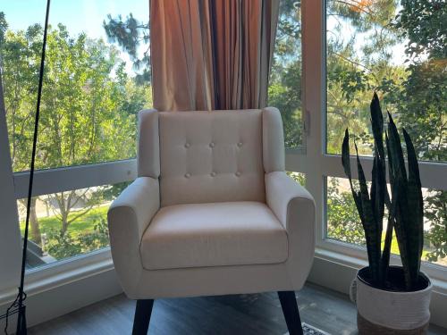 Near Stanford Meta Gooogle 3BR 3BA Luxury Townhome Better Bigger than Five Star Hotel