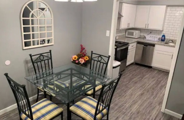 Near TX A&M ,Hwy 6, NO CLEANING FEE, ENTIRE PLAcE