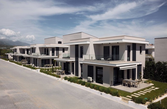 Two - Bedroom Duplex with Garden, Nefeli & Nefeli Luxury Residential Complexes