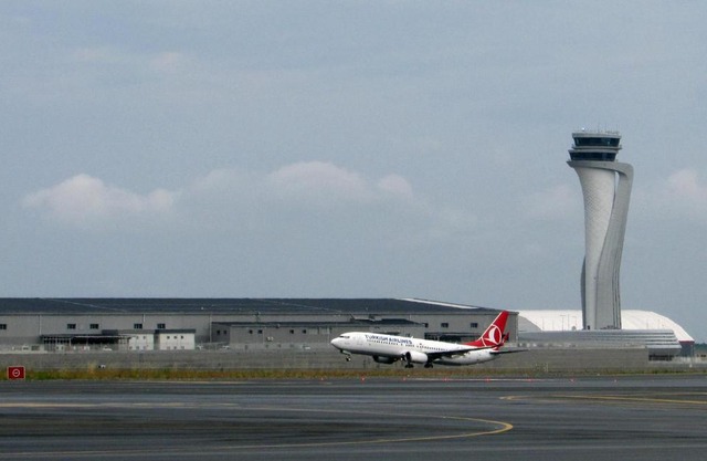 Neighbor AirPort Apartment