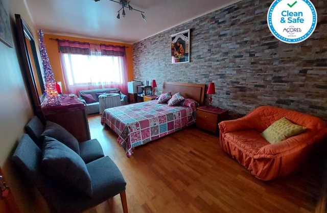 Nelocas House