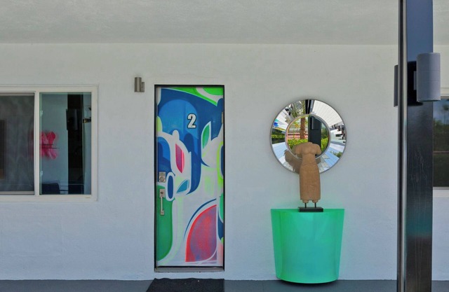 Neon Oasis Nummer 2