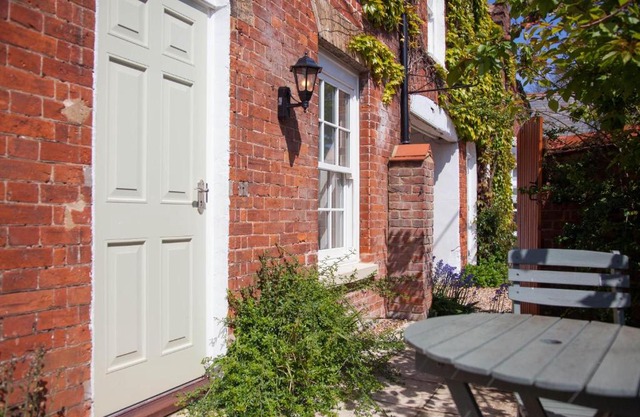 Neptune Cottage
