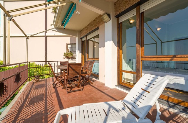 NERVI Panoramic Seaview Terrace Apt FREE PARKING