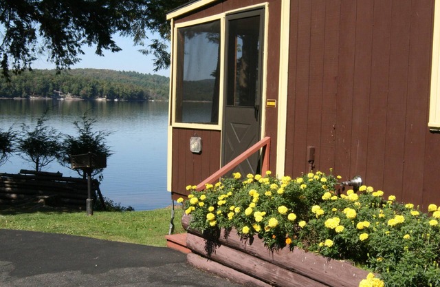 Cottage-Eigenes Badezimmer-Nest Cottage