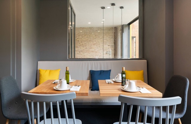 Nest Style Valencia Hotel