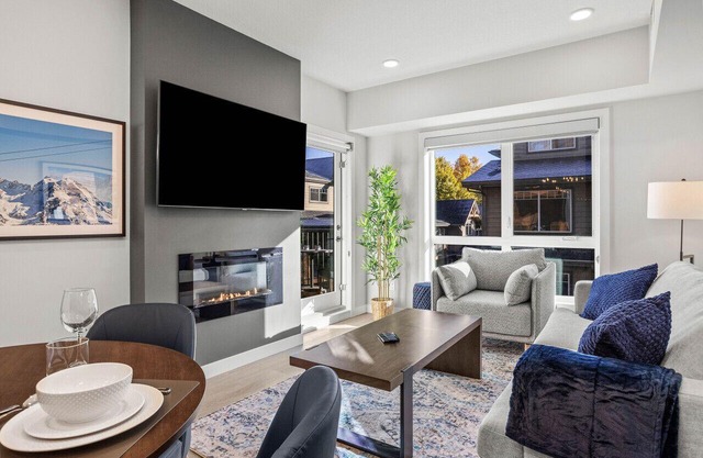 New 1 Bed Condo | Heated Outdoor Pool & Hot Tub