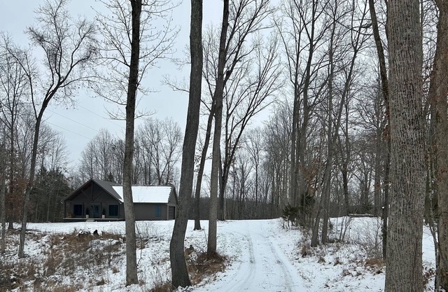 New 2-bedroom "Kentucky Country" vacation home 10 minutes from Bowling Green