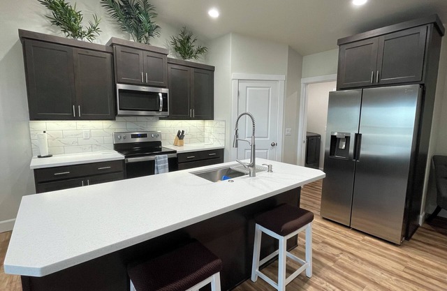 New 3-bedroom duplex in Kimberly with WiFi