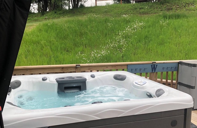 New 3 bedroom with relaxing outdoor space, views and abundant wildlife