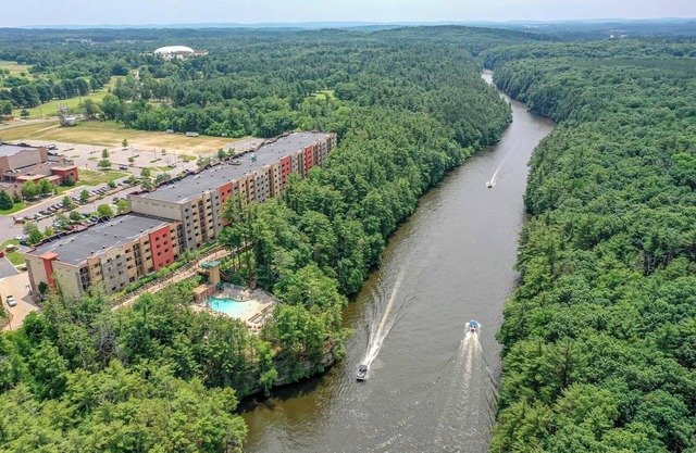 NEW 3BD/3BA Waterparks, Golf, Spa, Arcade, Dining!