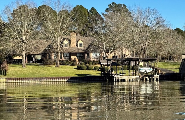 6-Acre Lake Escape w/ Dock