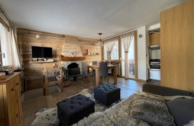 NEUE WOHNUNG COURMAYEUR - ZENTRUM