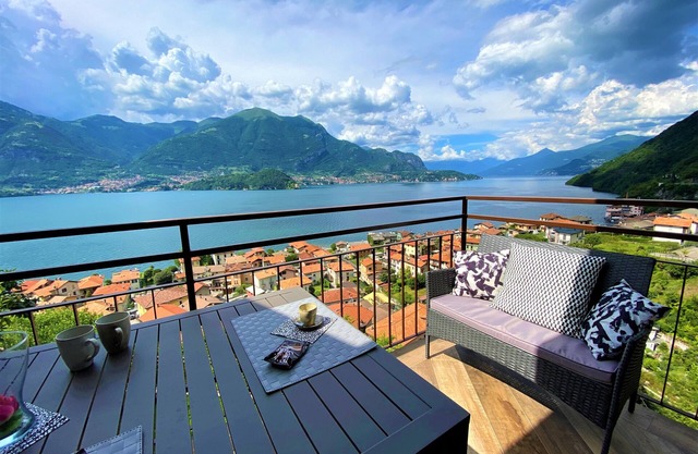 NEW APARTMENT NEAR BELLAGIO! BALCONY GARDEN, & STUNNING VIEW! SMERALDO