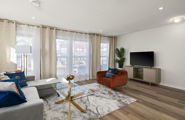 New Apartments in Cranston by GLOBALSTAY