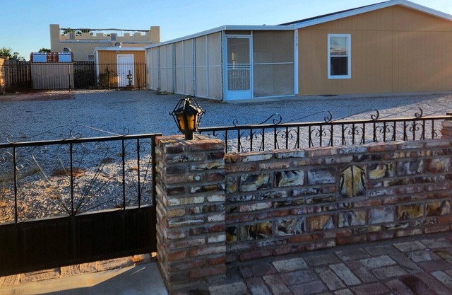 New & Avail 3bd 2ba Foothills