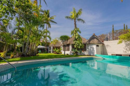 NEW Bamboo Villa Palma Pool and Rest