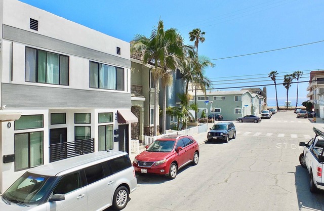 *New* Beach & Bay Retreat | Full of Amenities!