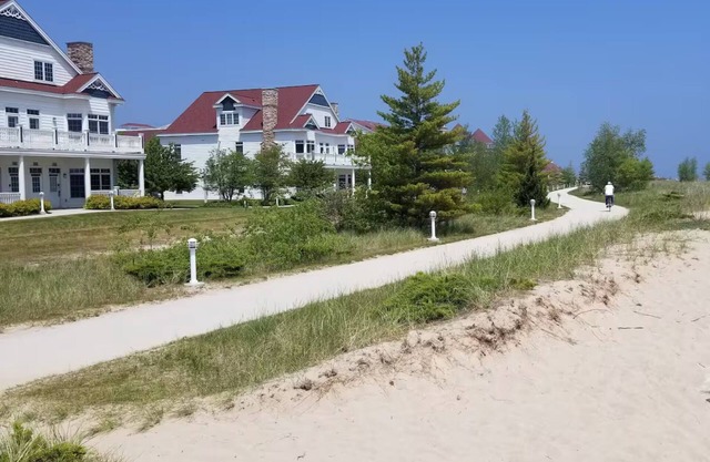 New! Breezy Beach - 75 Steps to Lake Michigan!