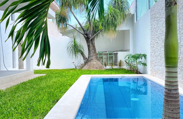 NEW Casa Downtown Cozumel 5BR 4BR with pool