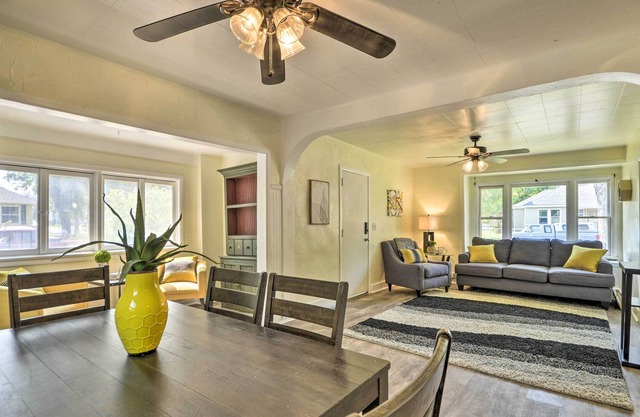 NEW! Central & Cozy Billings Home ~ 1 Mi to Dtwn!