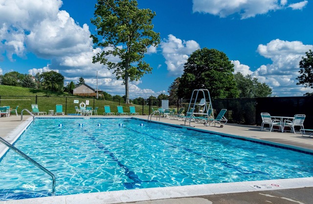 New! Chautauqua Lake Front Condo