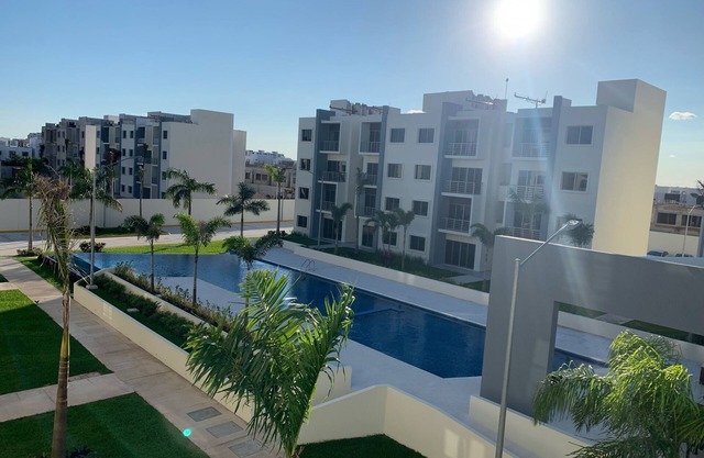 New condo, Clean, Central to Everything In Cancún
