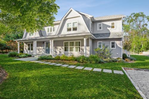 New Construction Modern Luxury Retreat w 6 Beds