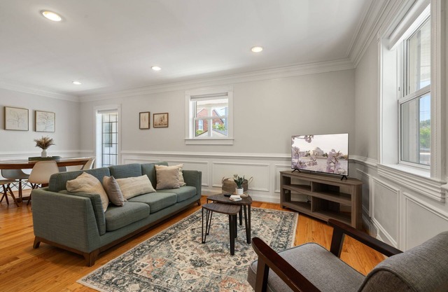 NEW!! Cozy Arlington Home Near DC