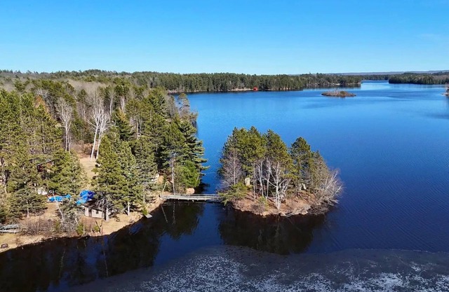 New! Cozy Cabin on a Private Island