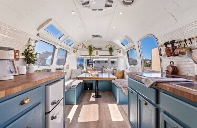 Apartment-Ensuite Dusche-Desert Dream Airstream
