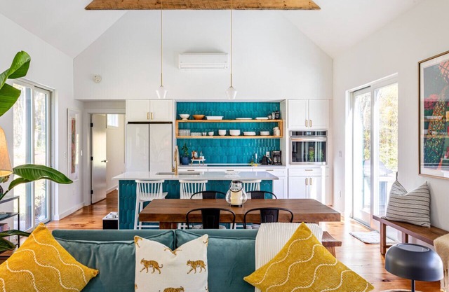 NEW: Cozy Modern Cabin in the Woods